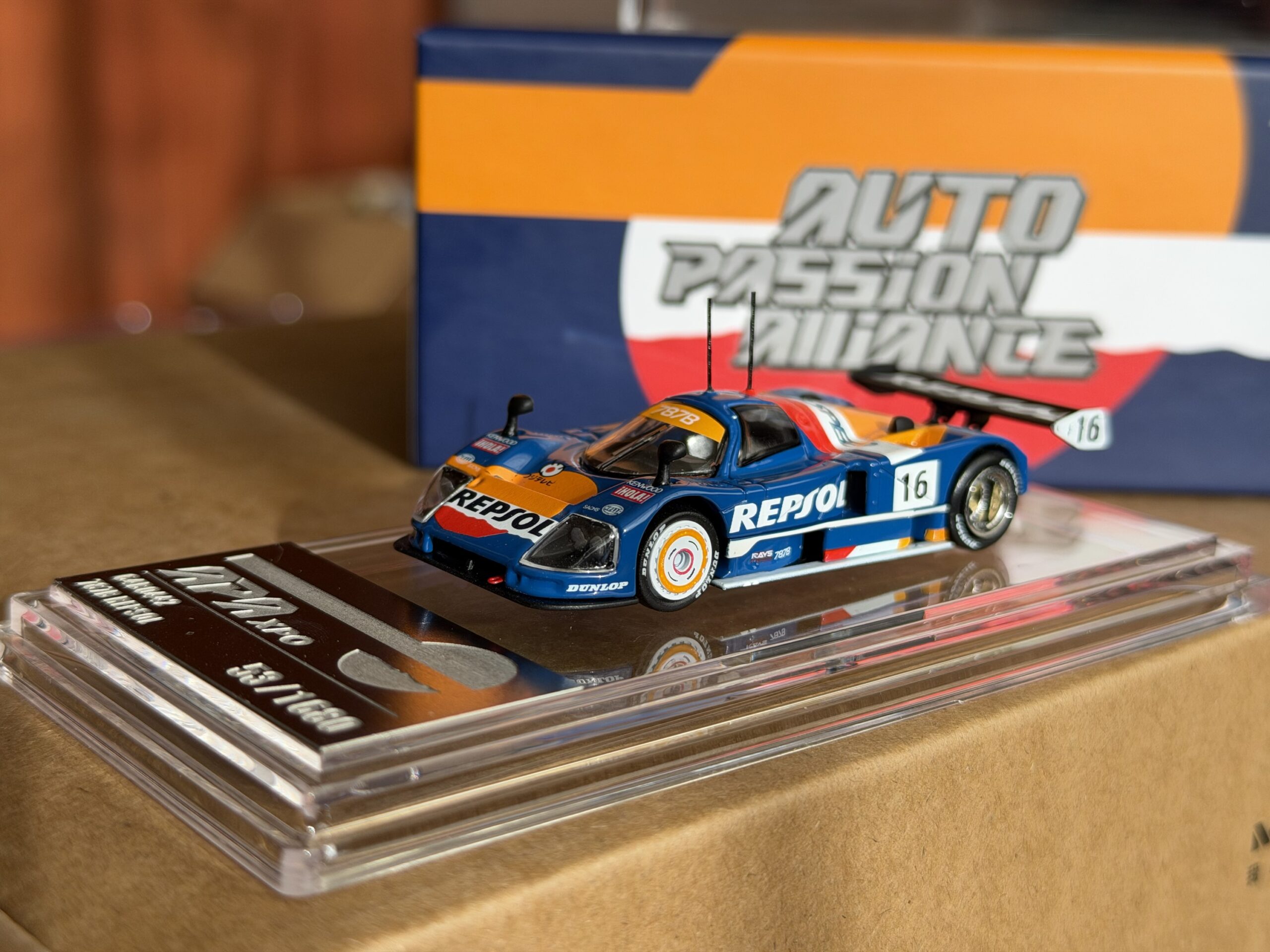 BMC Models x APA XPO 1:64 Scale Repsol Mazda 787B Blue Limited - Imagen 2