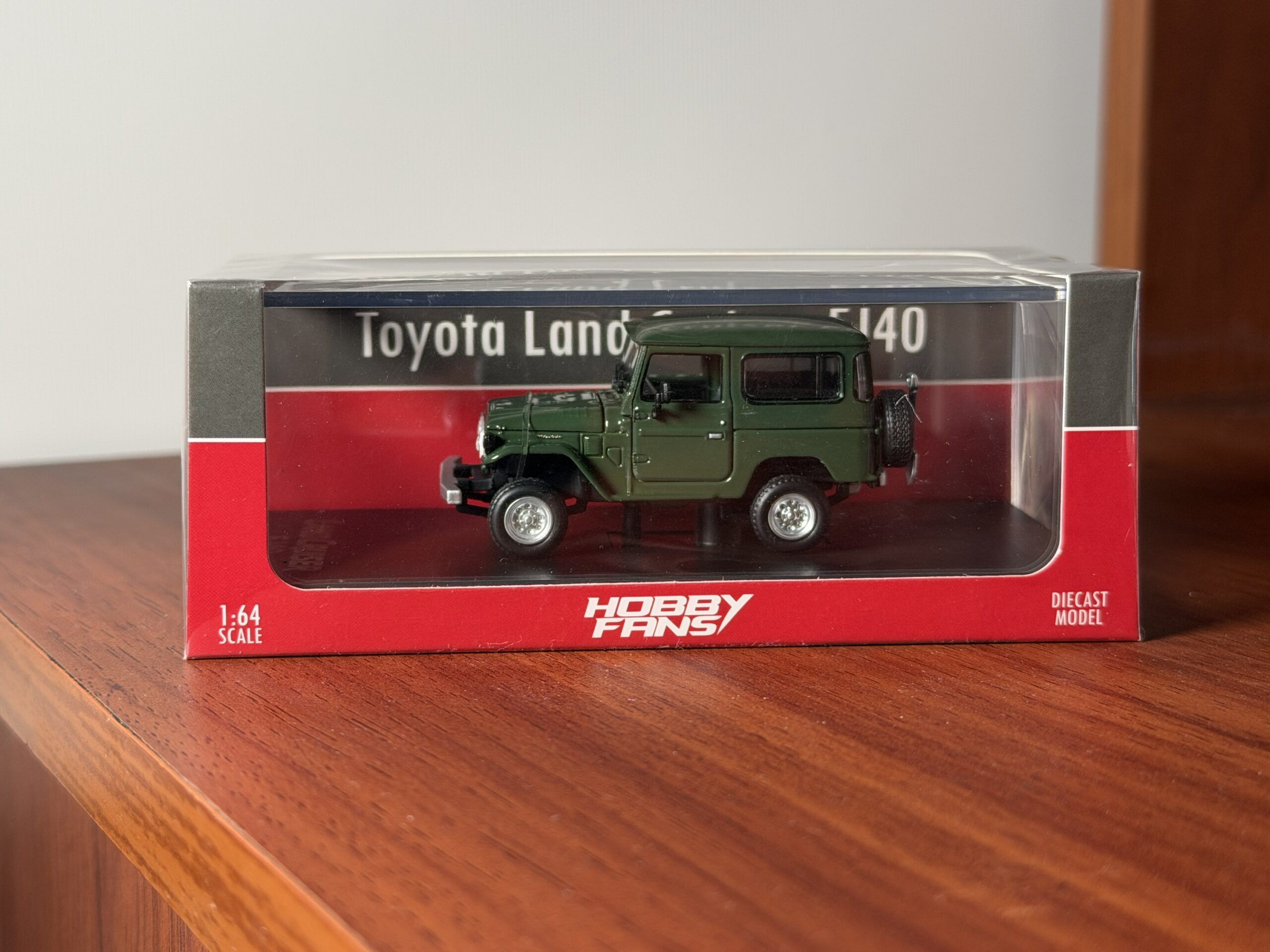 MODELLINO AUTO SCALA 1:24 TOYOTA FJ40 HARD TOP diecast modellismo