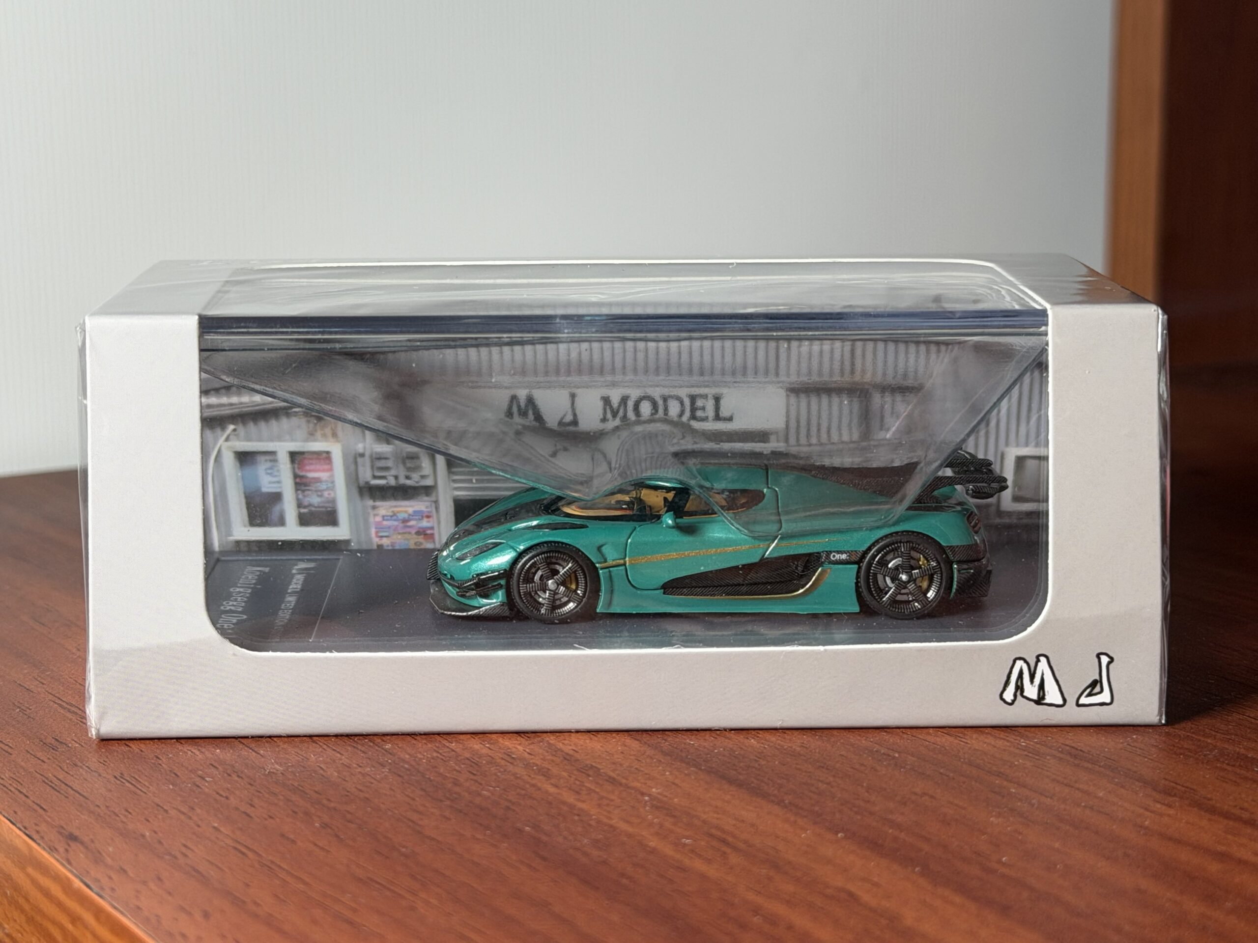 MJ Model 1:64 Koenigsegg Agera Verde metálico