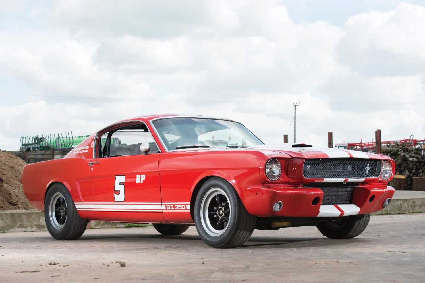 M2 Machines 1:64 1966 Shelby GT350 Mustang Red Shelby Racing - Imagen 2