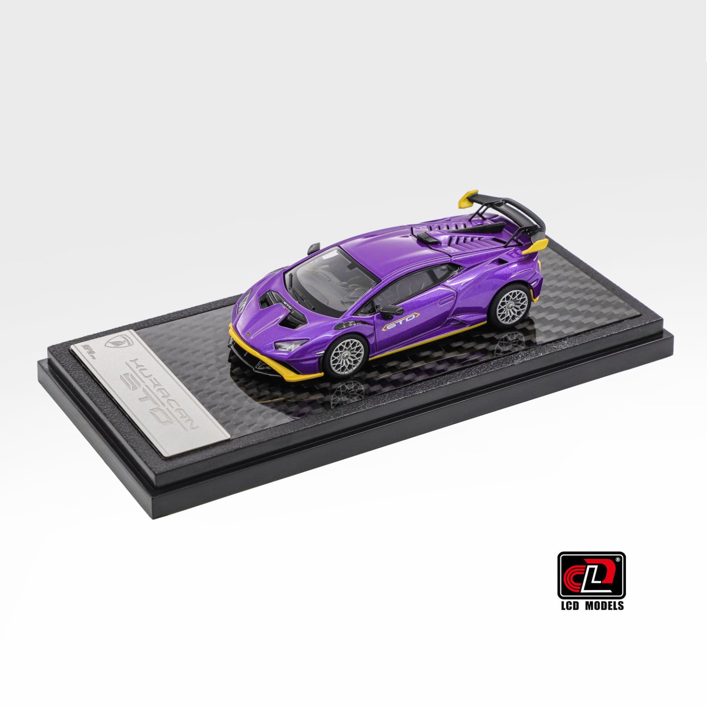 LCD 1:64 Lamborghini Huracan STO Morado - Imagen 16