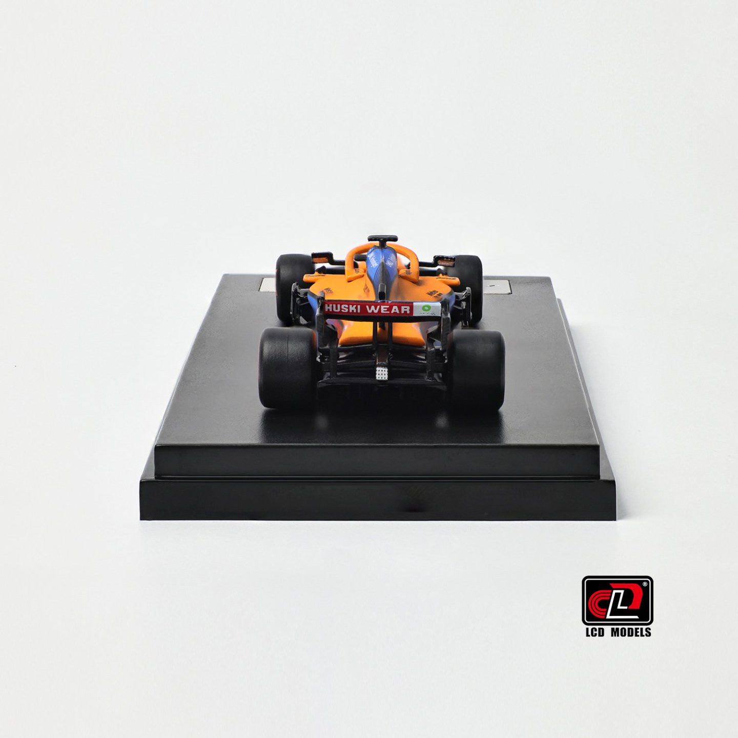 *PREORDEN* LCD 1:64 McLaren F1 Formula Racing MCL35 - Imagen 6