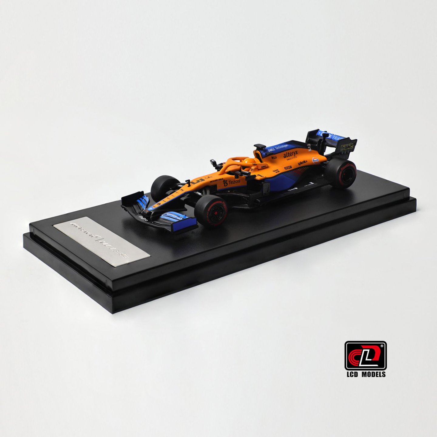 *PREORDEN* LCD 1:64 McLaren F1 Formula Racing MCL35 - Imagen 4
