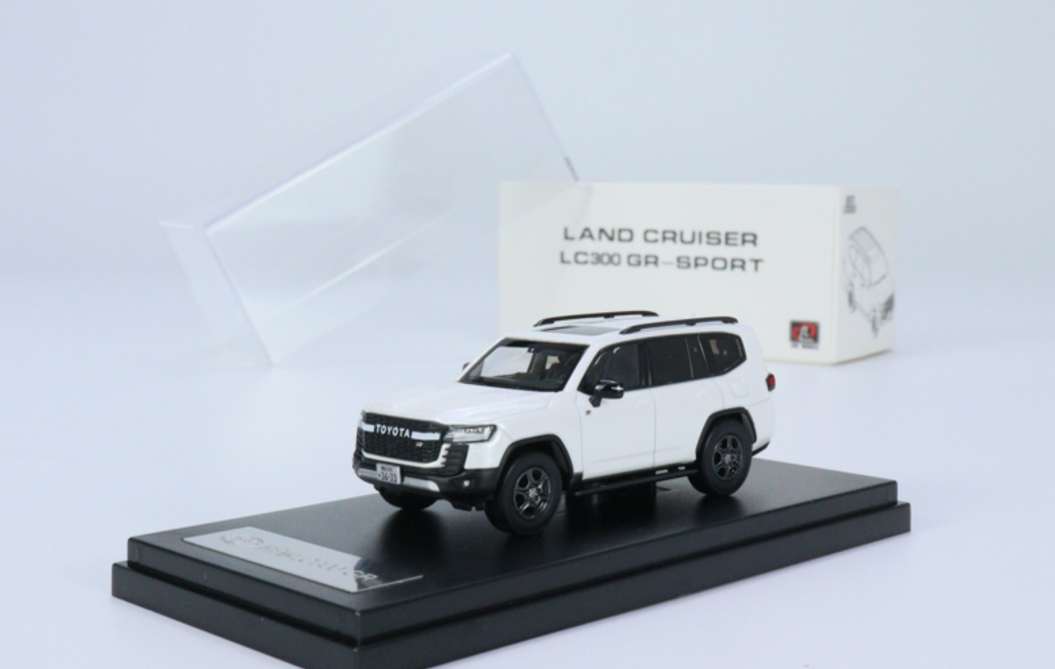 GCD 1:64 Toyota Land Cruiser LC300 GR-Sport White - Imagen 6
