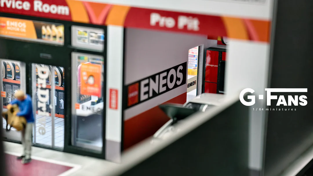 G-Fans Diorama 1:64 ENEOS Estación de Gasolina (NO incluye carros ni figuras) - Imagen 5