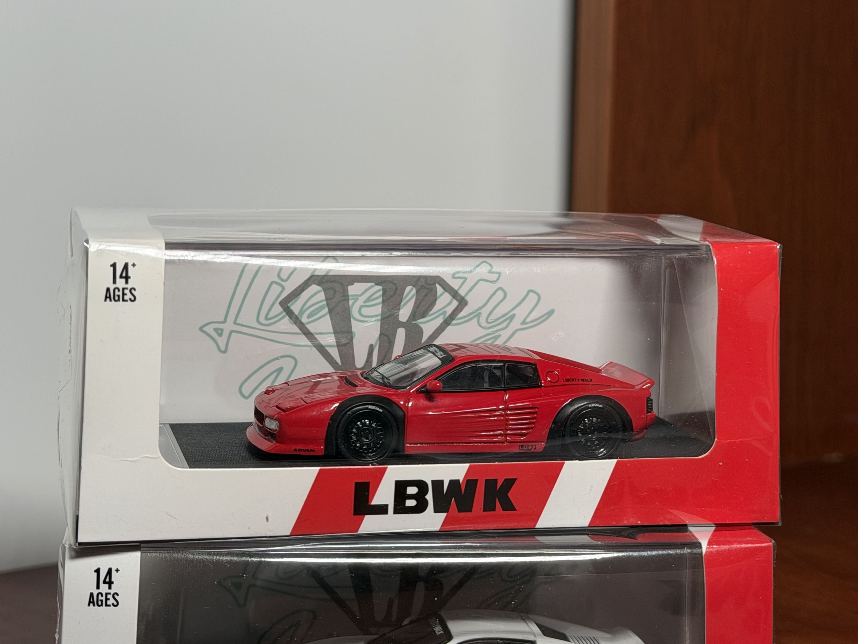 Star Model 1:64 Ferrari 512 TR Liberty Walk Rojo (Limitado y numerado a 999 unidades)