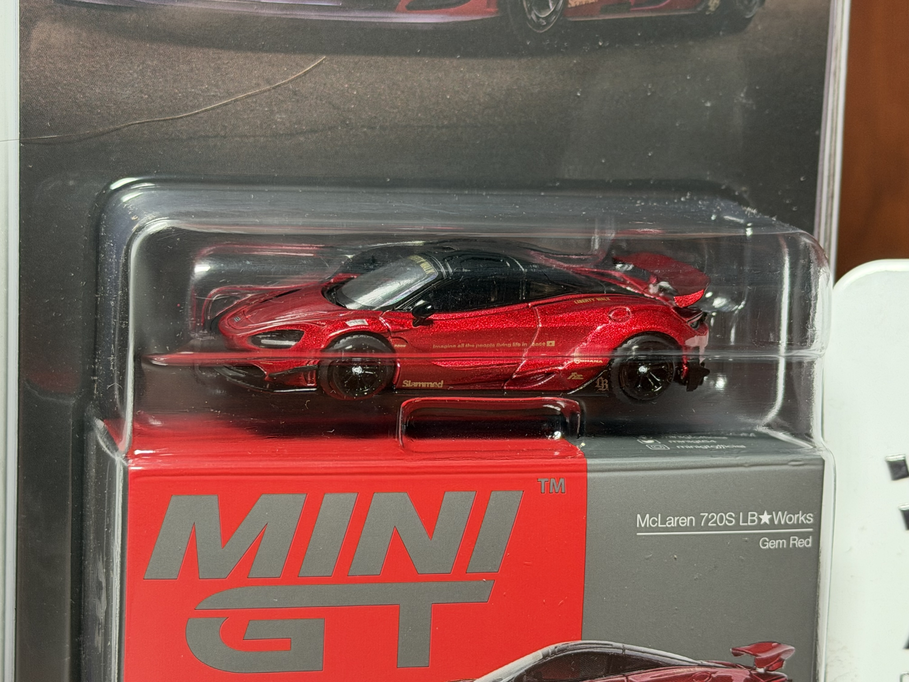 Mini GT 1:64 McLaren 720S LB-Works – Gem Red – LHD | HW Bogotá
