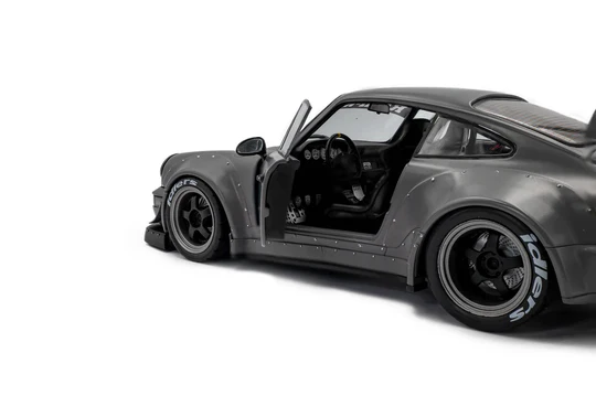 Solido x American Diorama 1:18 RWB 964 - Nardo Grey + Akira Nakai Figurine - Imagen 5
