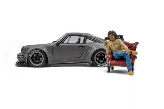 Solido x American Diorama 1:18 RWB 964 - Nardo Grey + Akira Nakai Figurine - Imagen 4