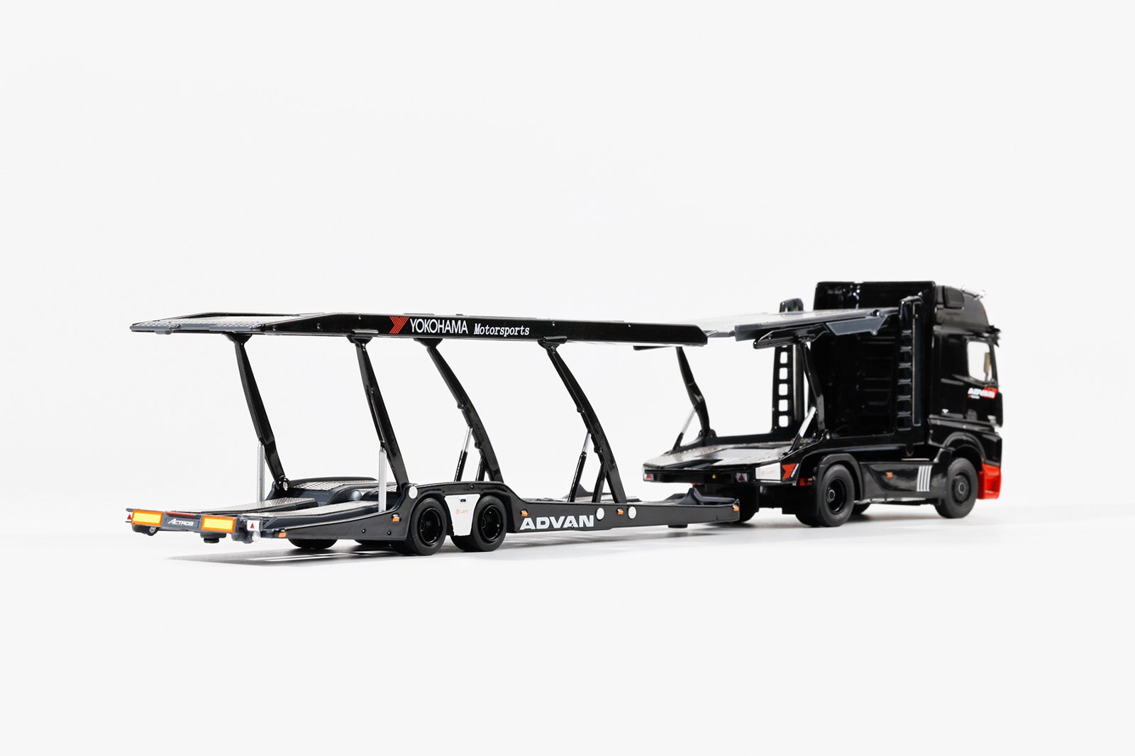 *PREORDEN* GDC Mercedes-Benz Actros Transport - Advan Livery - Imagen 4