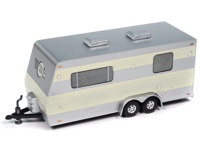 Johnny Lightning 1:64 1953 Buick Super Cream with Travel Trailer Limited Edition "Tow & Go" - Imagen 4