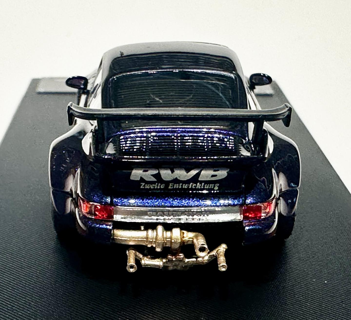 Street Warrior 1:64 Porsche RWB 964 Magic Purple - Imagen 8