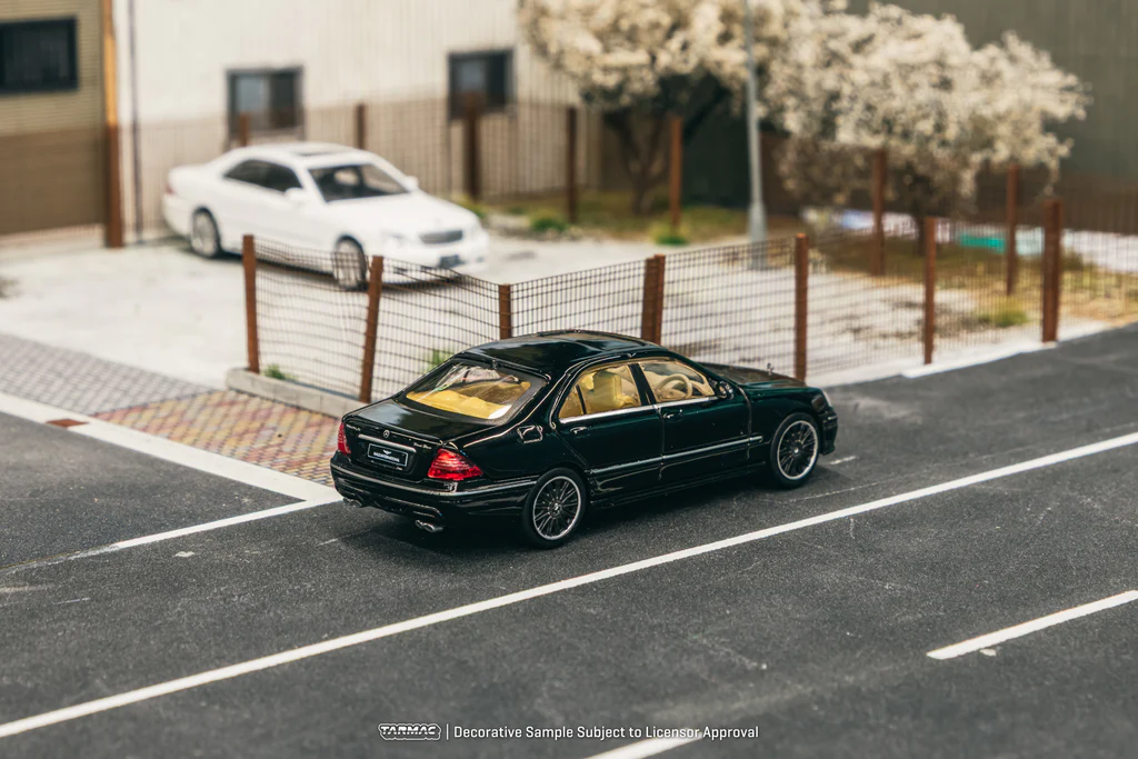 Tarmac Works 1/64 Mercedes-Benz S-Class Wald Black - Imagen 4
