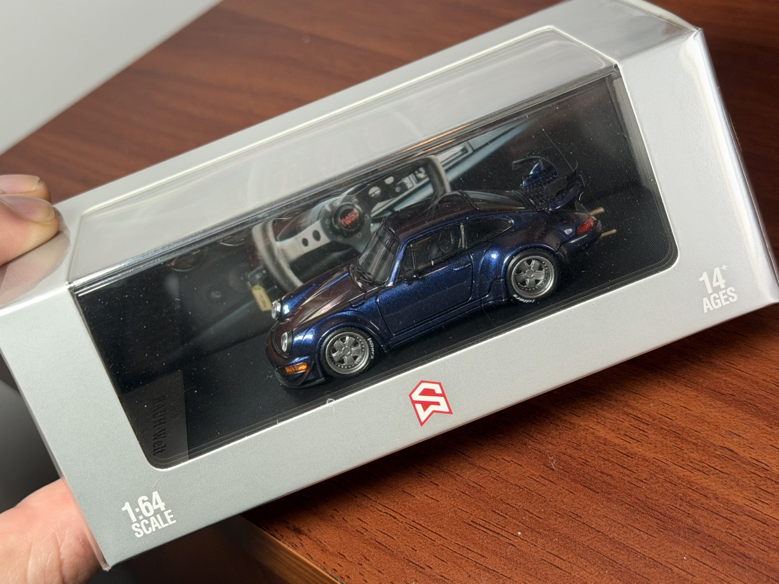 Street Warrior 1:64 Porsche RWB 964 Magic Purple - Imagen 3