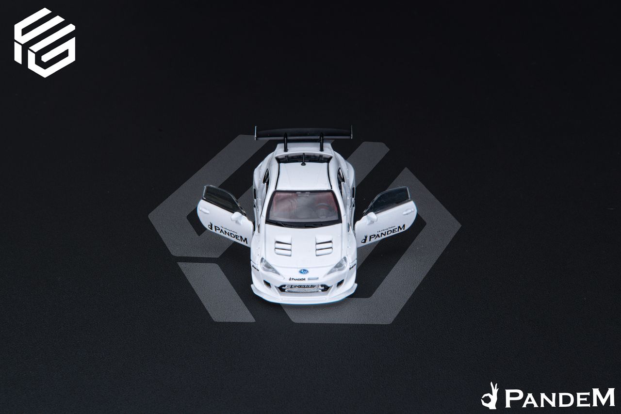 *PREORDEN* FG 1/64 Subaru Pandem BRZ Blanco con puertas móviles - Imagen 3