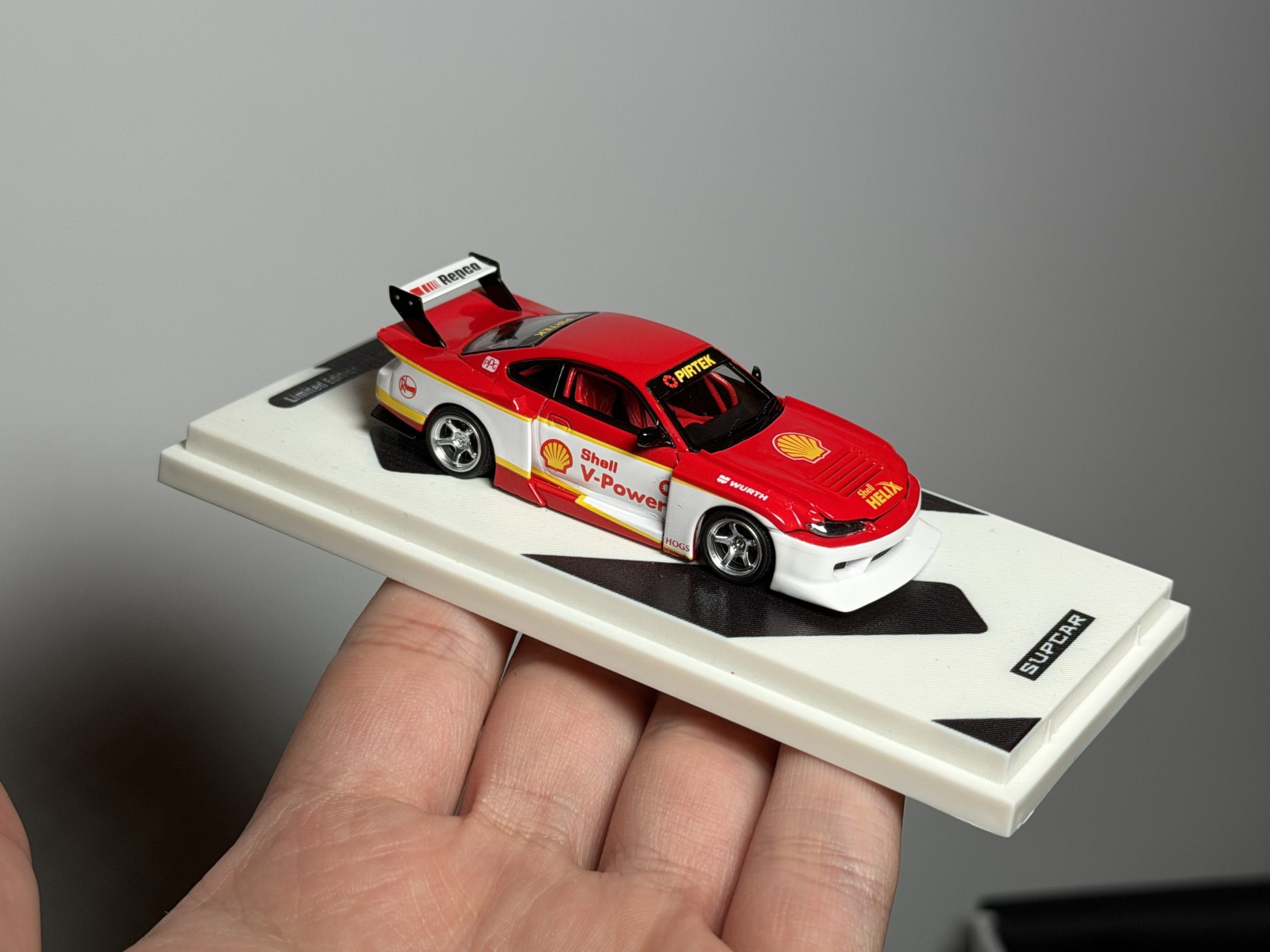 SUPCAR 1:64 Nissan Silvia S15 Shell con apertura de capó - Imagen 6