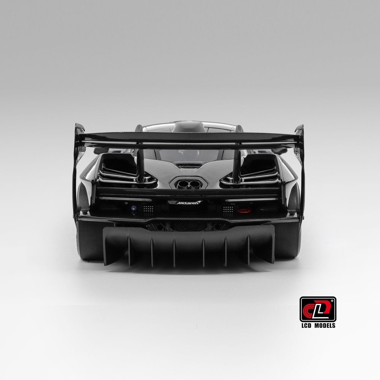 *PREORDEN* 1:18 McLaren Senna GTR Negro - Imagen 5