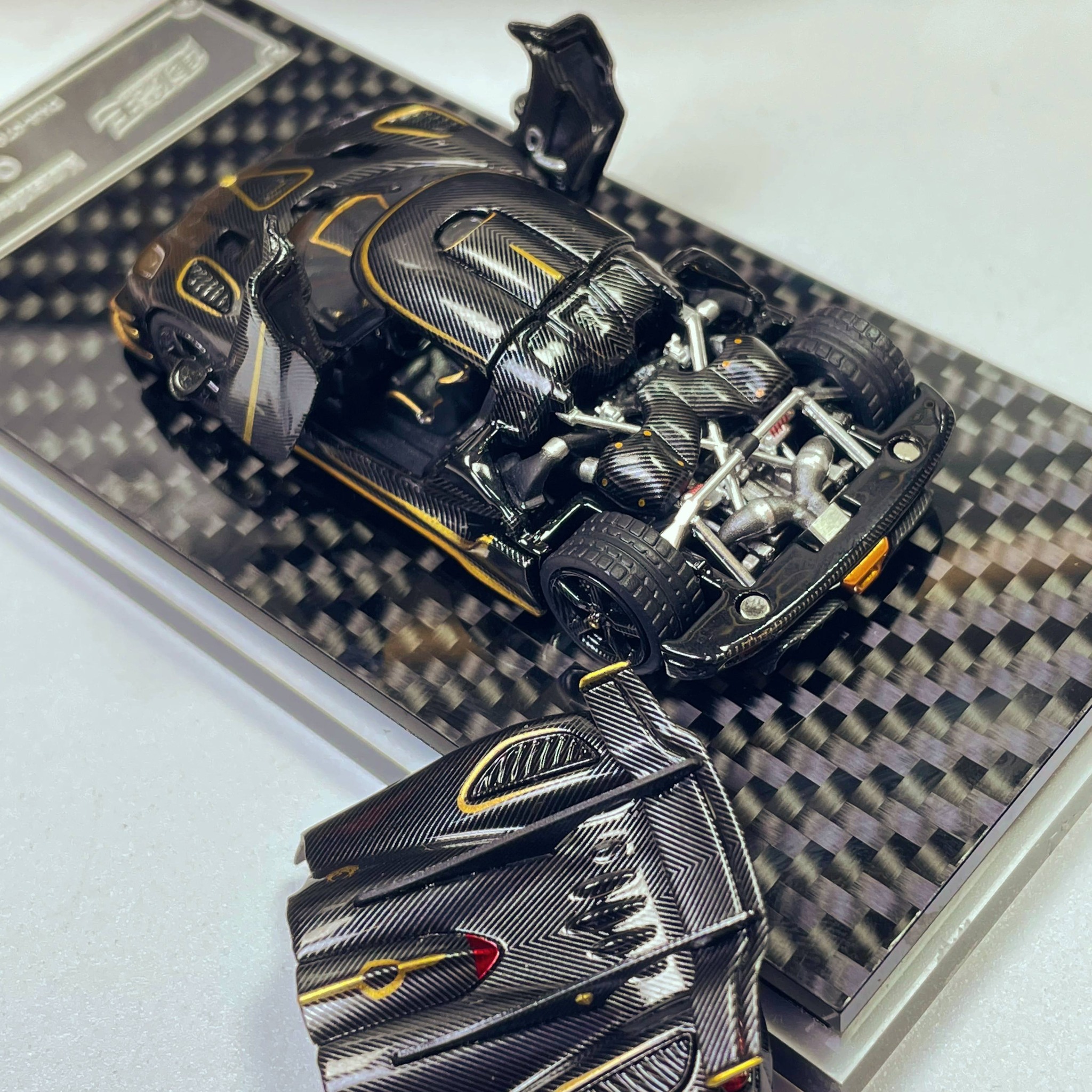 Demon King Auto 1:64 Koenigsegg One:1 Phoenix - Imagen 12