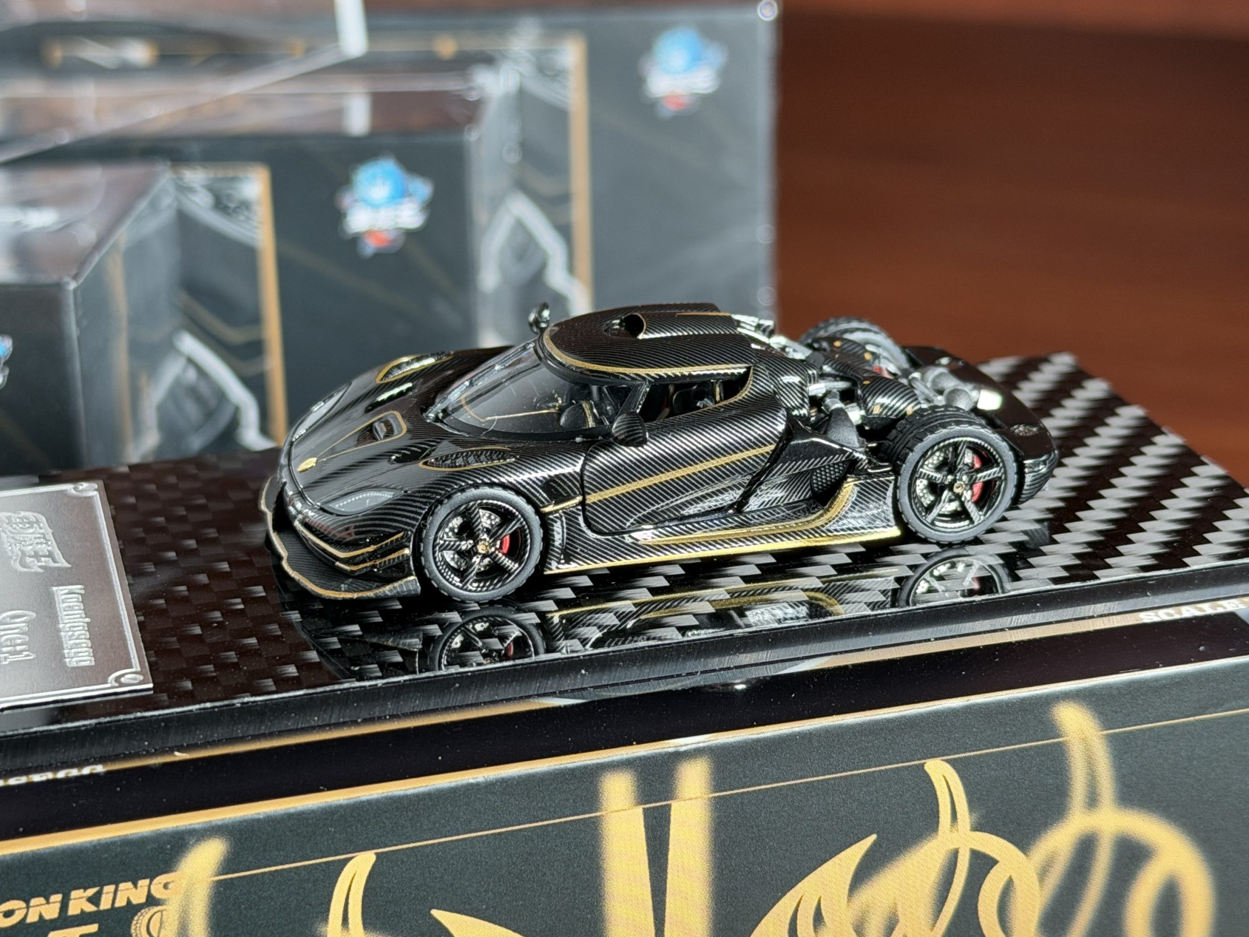 Demon King Auto 1:64 Koenigsegg One:1 Phoenix - Imagen 7