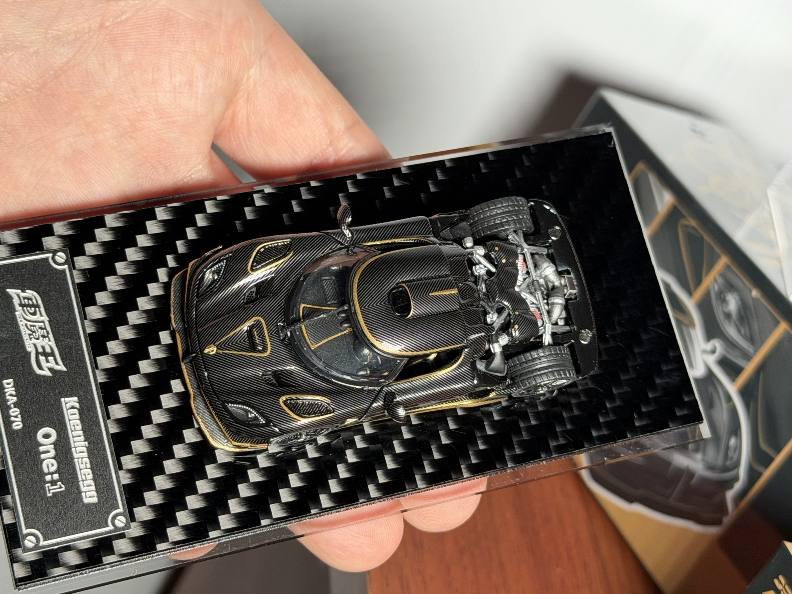 Demon King Auto 1:64 Koenigsegg One:1 Phoenix - Imagen 5