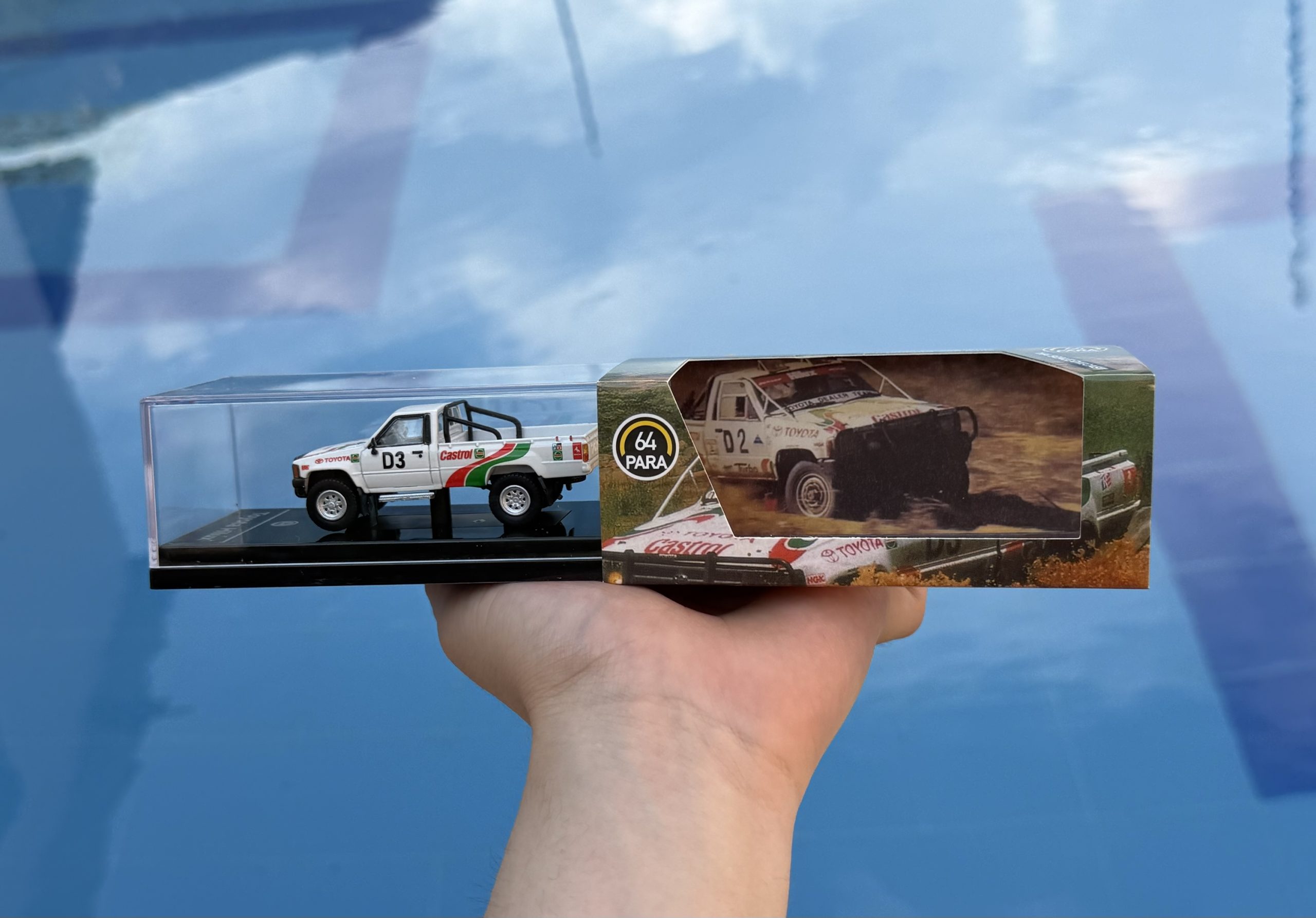 PARA64 1/64 1995 Toyota Hilux Rustenburg 400 Rally RHD - Imagen 3