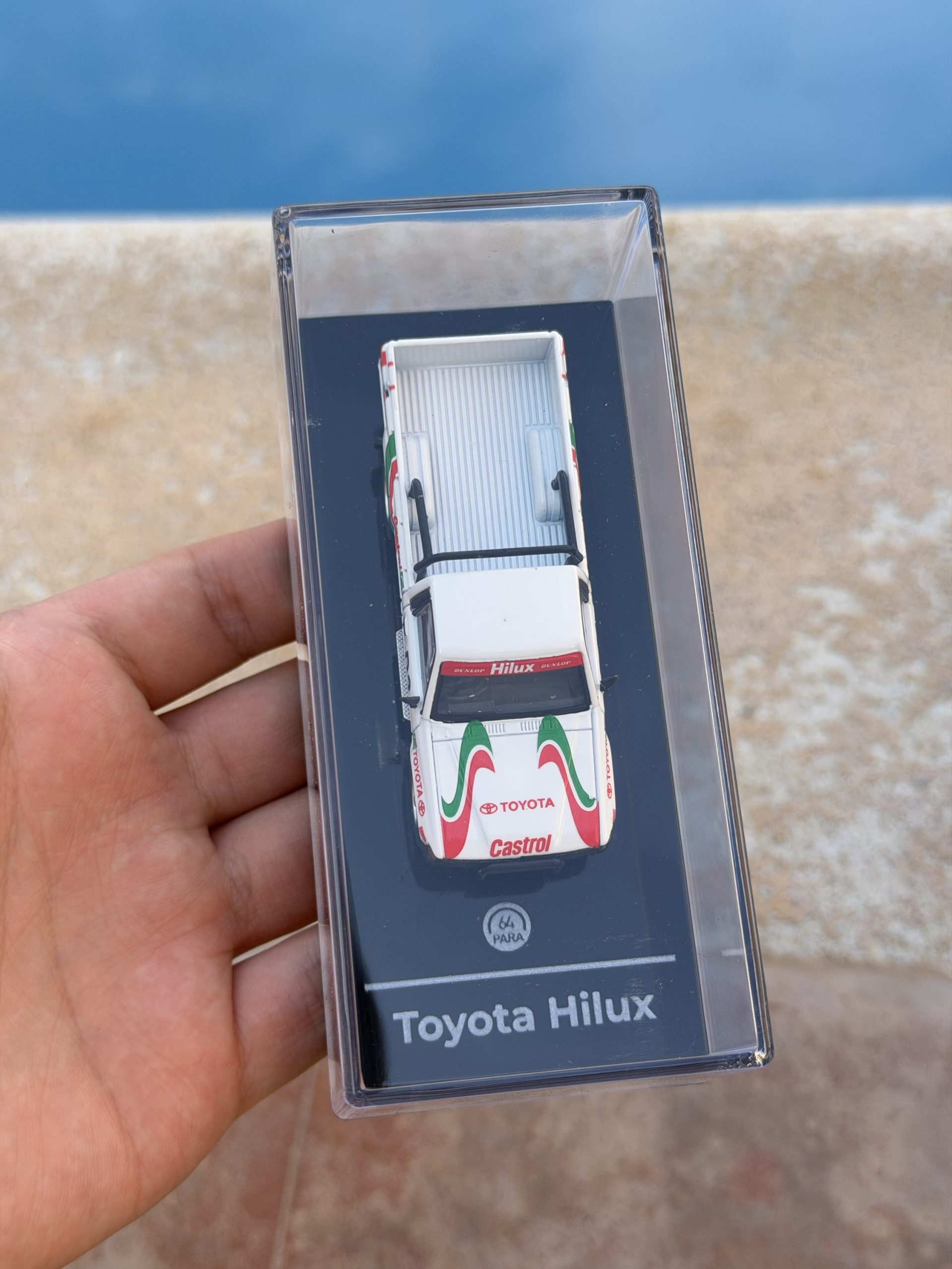 PARA64 1/64 1995 Toyota Hilux Rustenburg 400 Rally RHD - Imagen 7