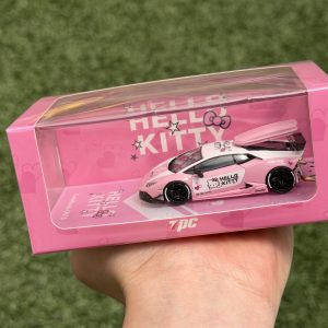 TPC 1:64 Lamborghini LP610 Hello Kitty Modified