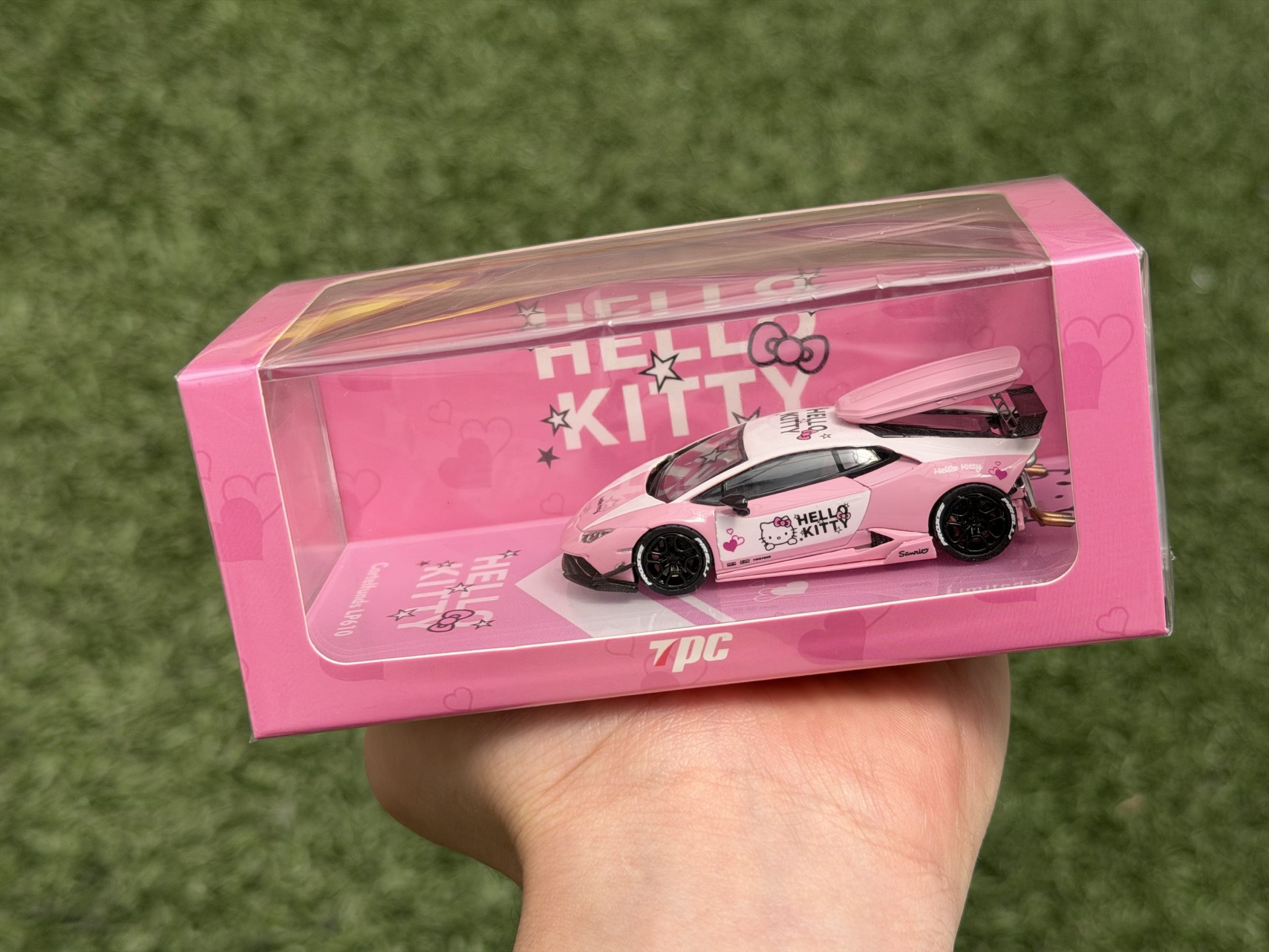 TPC 1:64 Lamborghini LP610 Hello Kitty Modified