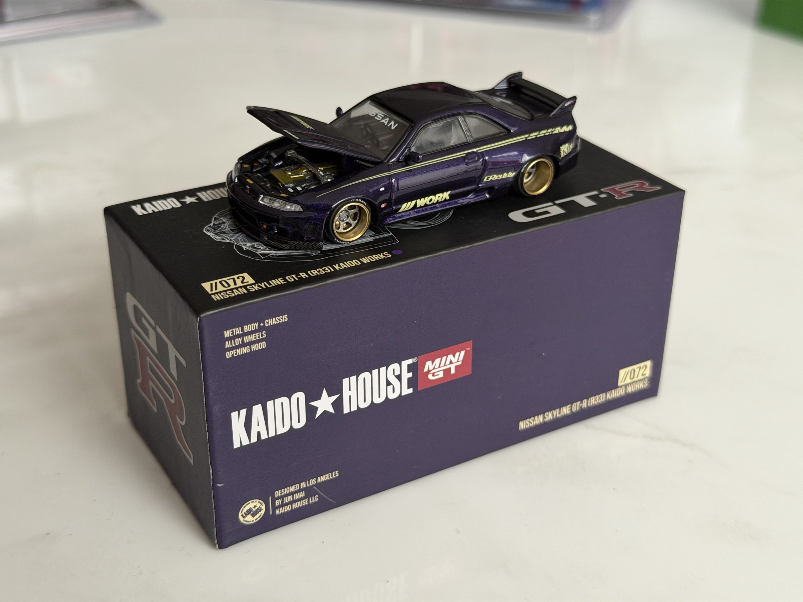 Kaido House x Mini GT 1:64 Nissan Skyline GT-R (R33) Kaido Works