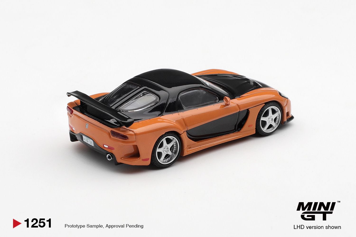 *PREORDEN* Mini GT 1:64 Mazda RX-7 VeilSide Fortune “The Fast and the Furious Tokyo Drift” Han Seoul-Oh - Imagen 3