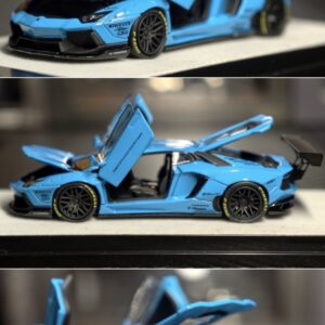 PGM 1:64 Lamborghini Aventador Azul Base Rectangular