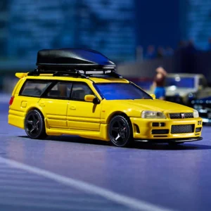 Hot Wheels Elite 64 Mod Shop Nissan Stagea Amarilla