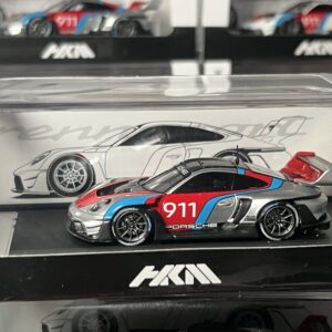 HKM 1:64 PORSCHE 992 GT3 R #911 RENNSPORT 1/64 GRIS