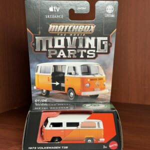 Matchbox 1:64 THE MOVIE Moving Parts 1973 Volkswagen T2B