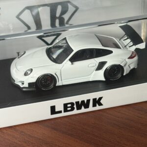 Star Model 1:64 Porsche 997 LBWK Blanco