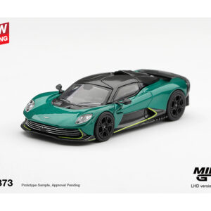 *PREORDEN* Mini GT 1:64 Aston Martin Valhalla Podium Green