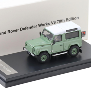 LCD 1:64 Land Rover Defender Works V8 70th Edition Glasmir Green