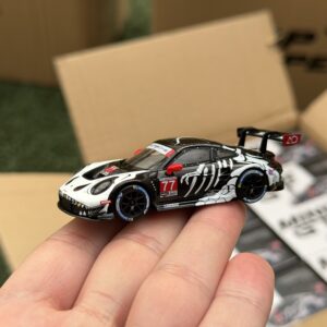 MINIGT - Porsche 911 GT3 R #77 AO Racing 2025 IMSA Petit Le Mans Skeleton