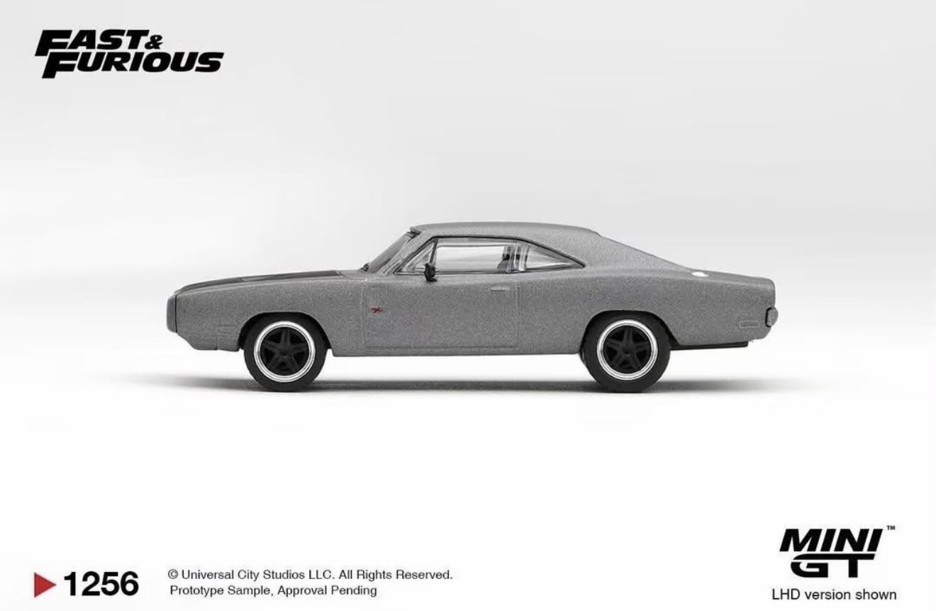 *PREORDEN* Mini GT 1:64 Dodge Charger “Fast Five” Dominic Toretto - Imagen 2