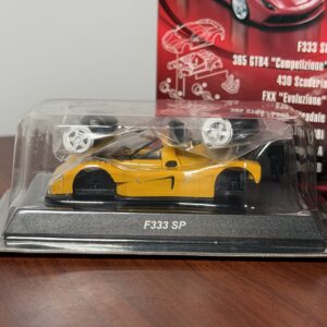 Kyosho 1:64 Ferrari F333 SP Amarillo para armar