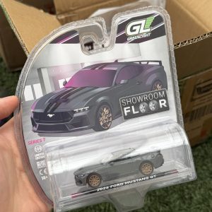 Greenlight 1:64 2024 Ford Mustang GT – Dark Matter Gray – Bronze Appearance